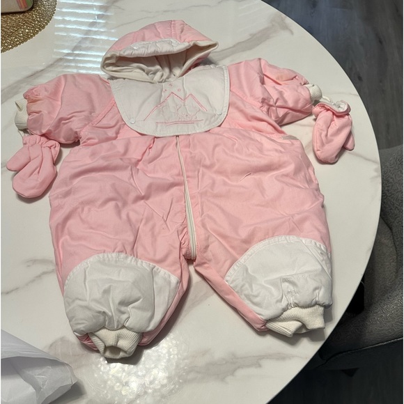 Pink & white snowsuit SIX MONTHS BY ABSERBA - Picture 1 of 9